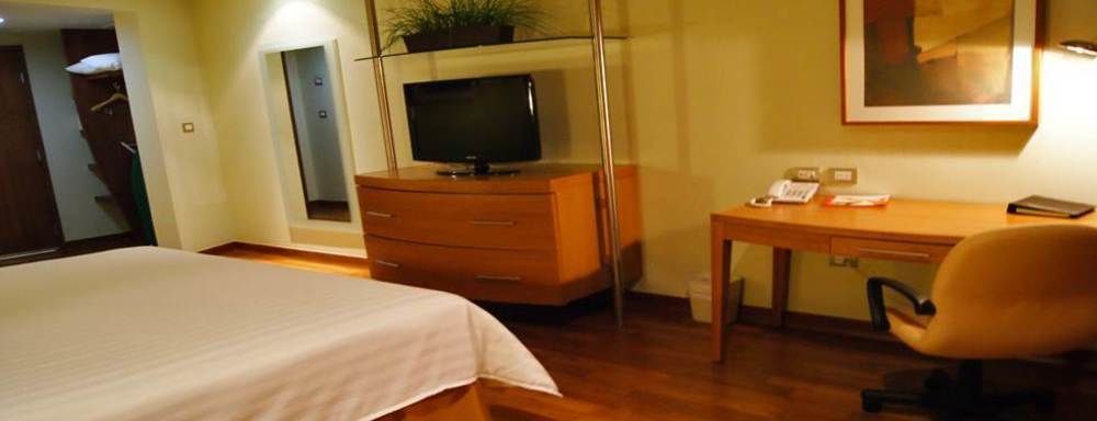 Hotel Mercury Inn Queretaro Ngoại thất bức ảnh