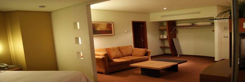 Hotel Mercury Inn Queretaro Ngoại thất bức ảnh