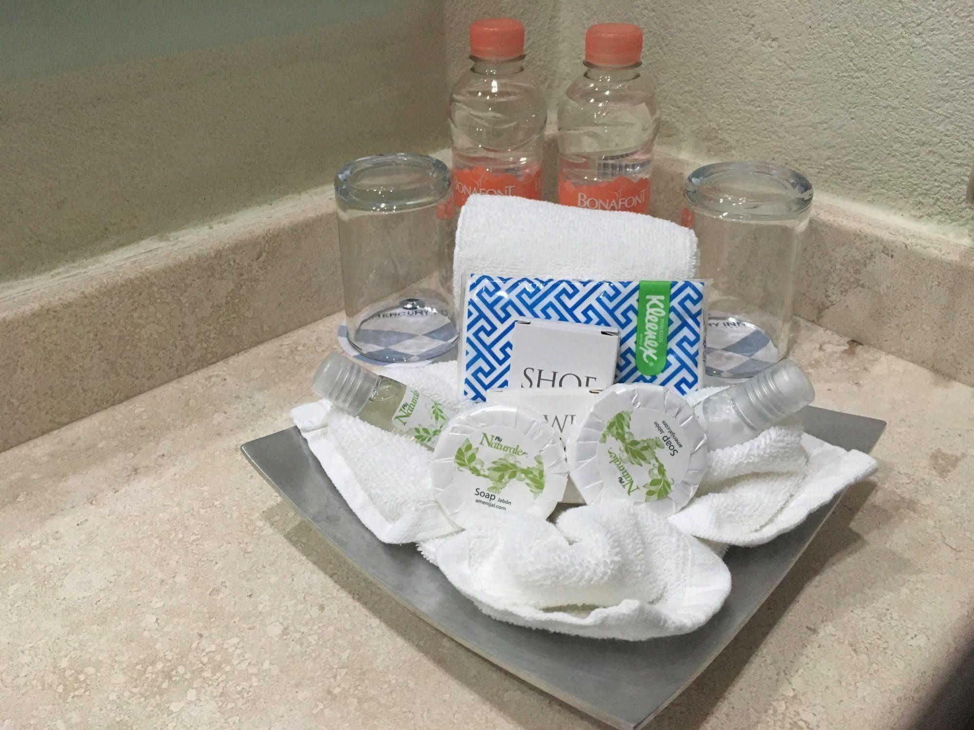 Hotel Mercury Inn Queretaro Ngoại thất bức ảnh